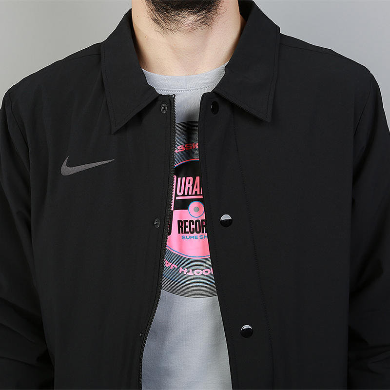 мужская черная куртка Nike Kyrie Basketball Jacket 890653-010 - цена, описание, фото 2
